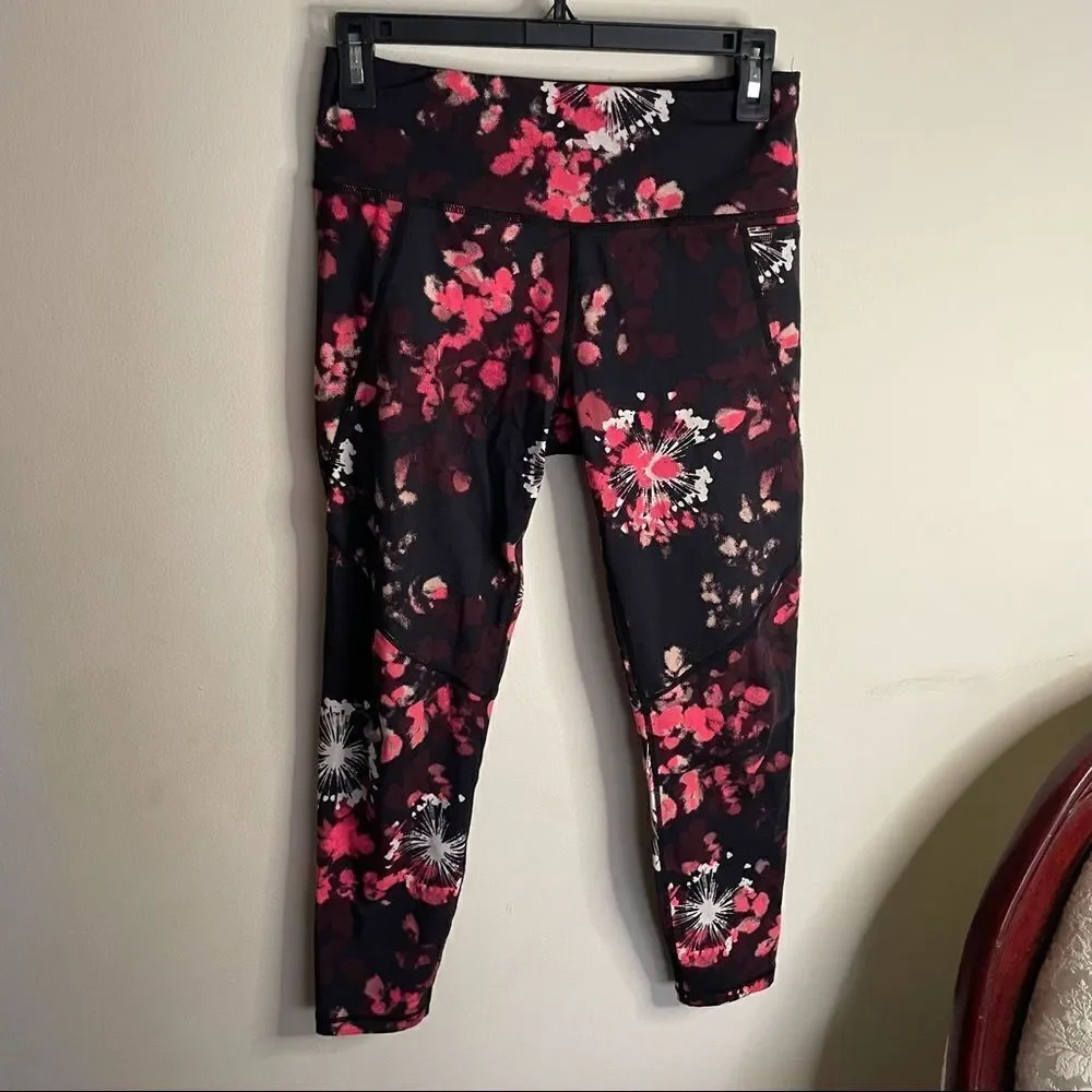 Sweaty Betty Power Workout 7/8 Leggings Sz S Fireworks Print Black Coral